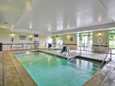 Springhill Near The Of Kentucky 3*