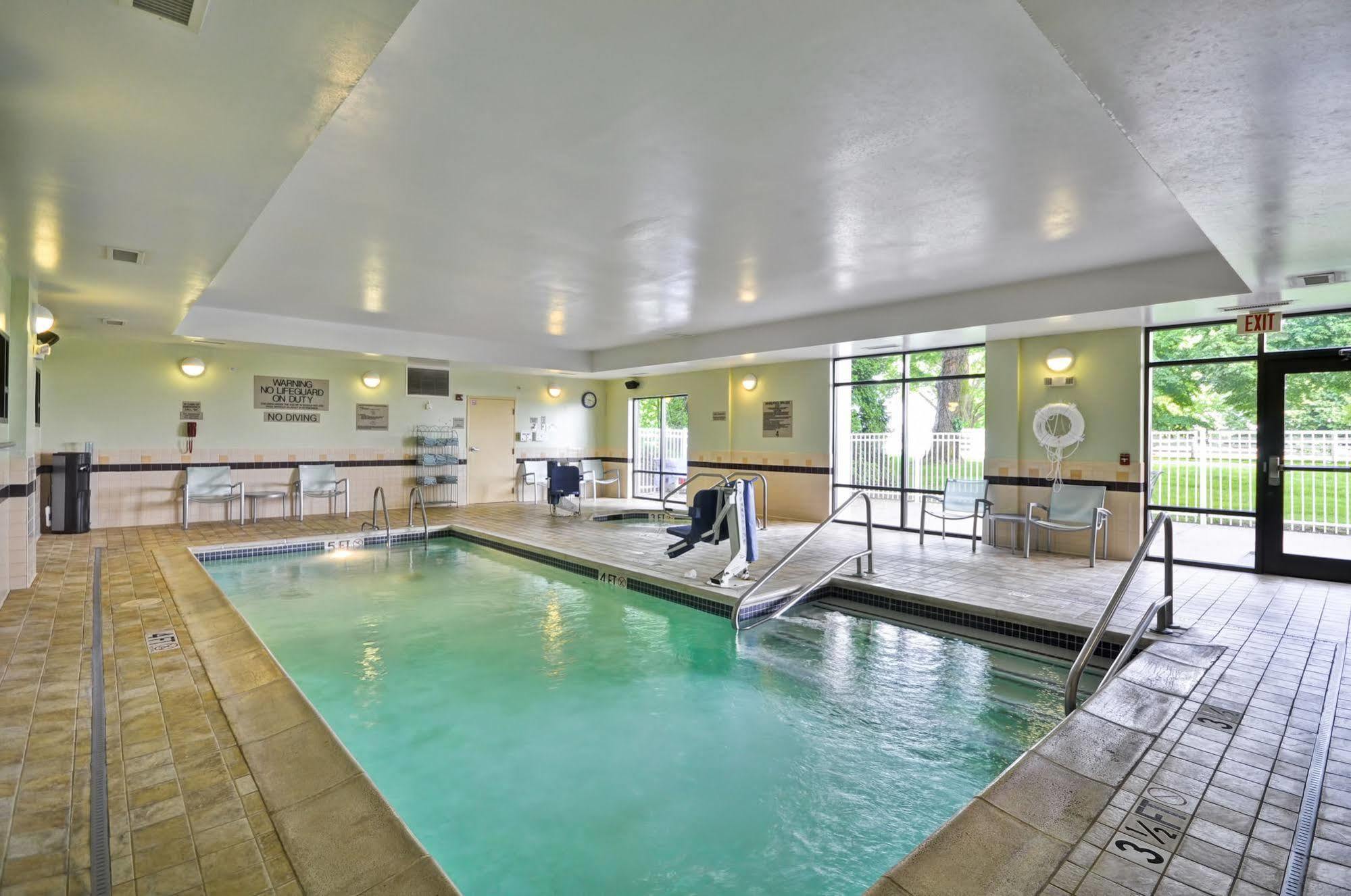 Springhill Near The Of Kentucky 3*
