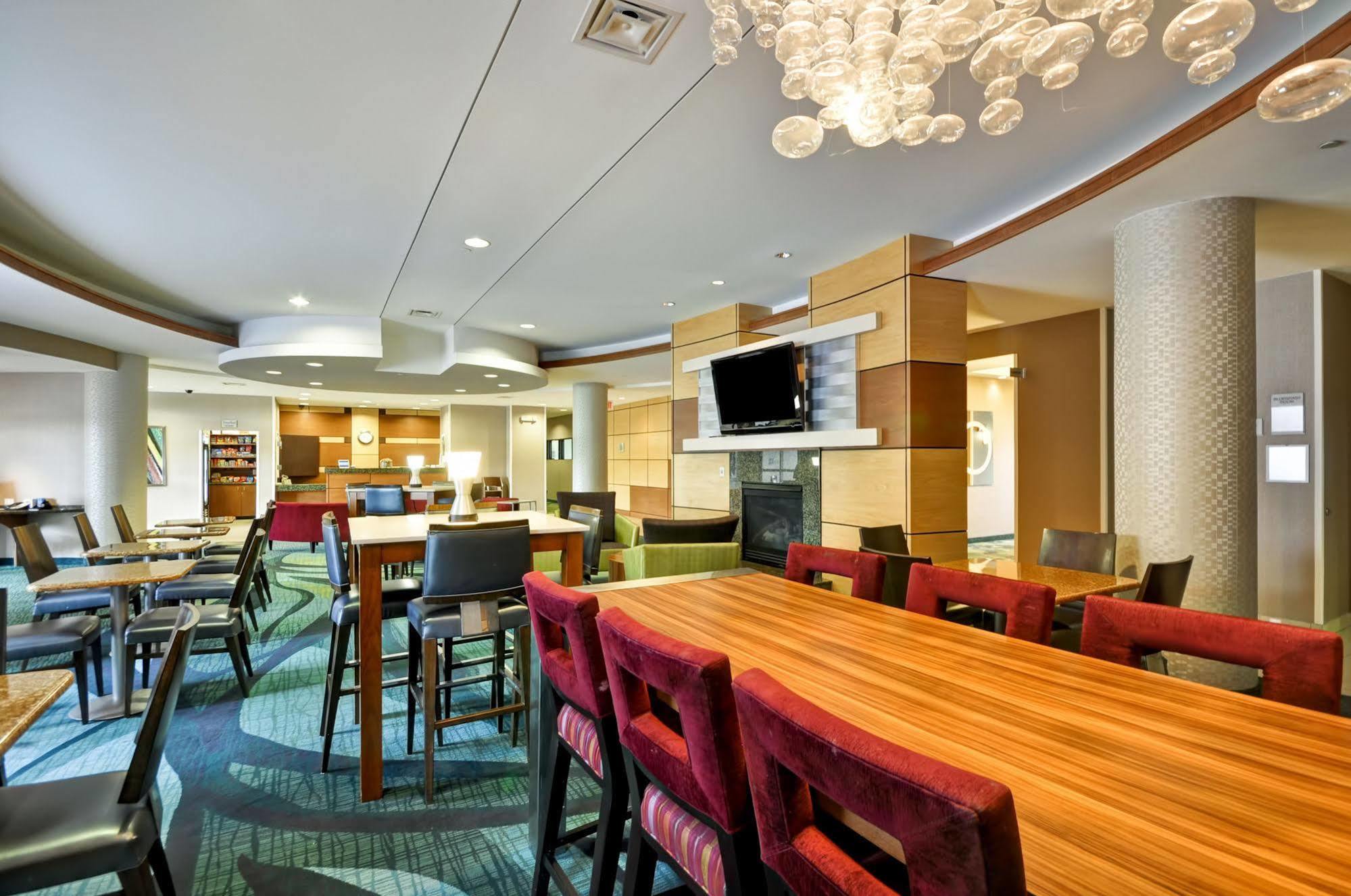 Springhill Near The Of Kentucky Hotel 3*